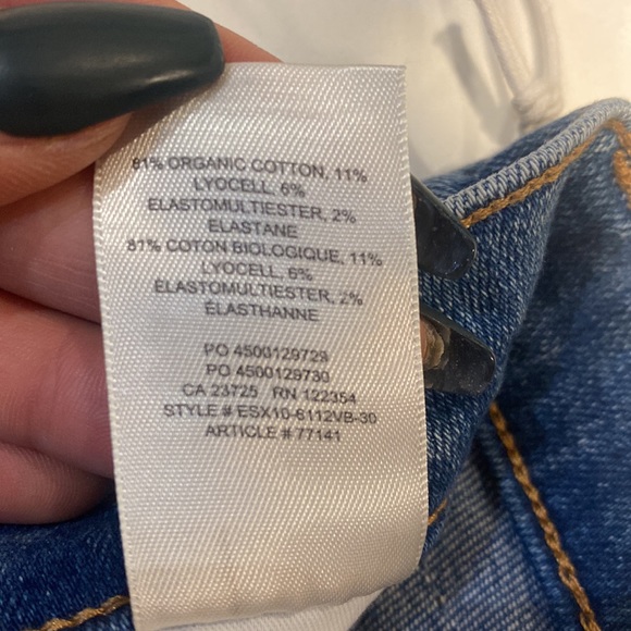 THE LOLA Denim Forum Jeans - Picture 15 of 16